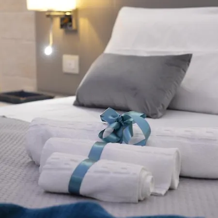 Laurel Con Idromassaggio 法萨诺