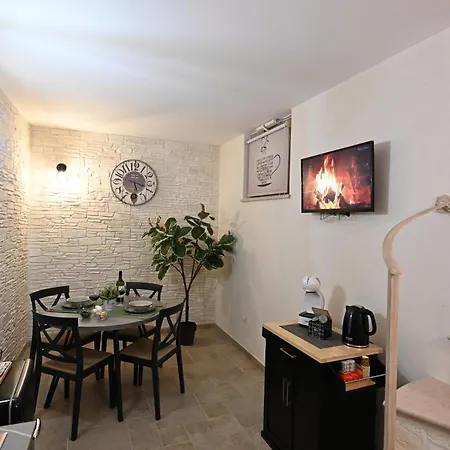 Laurel Con Idromassaggio Apartamento