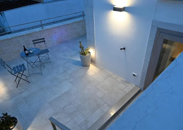 Laurel Con Idromassaggio Apartment *