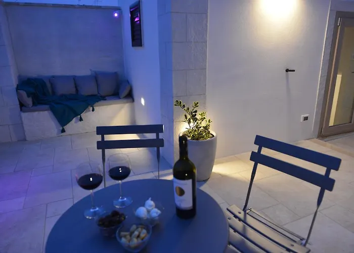 Laurel Con Idromassaggio Apartment